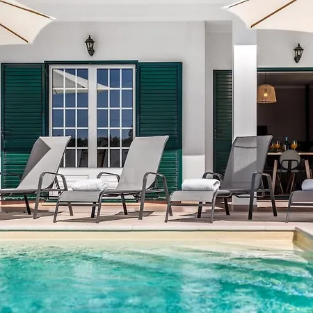 Coral - Private Large Pool & Garden ヴィラ